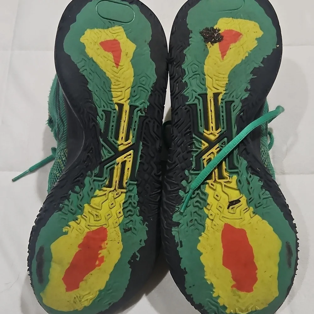 Nike Kyrie 7 EP ‘weatherman’ men’s size 8